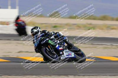 media/Oct-08-2022-SoCal Trackdays (Sat) [[1fc3beec89]]/Turn 16 (125pm)/